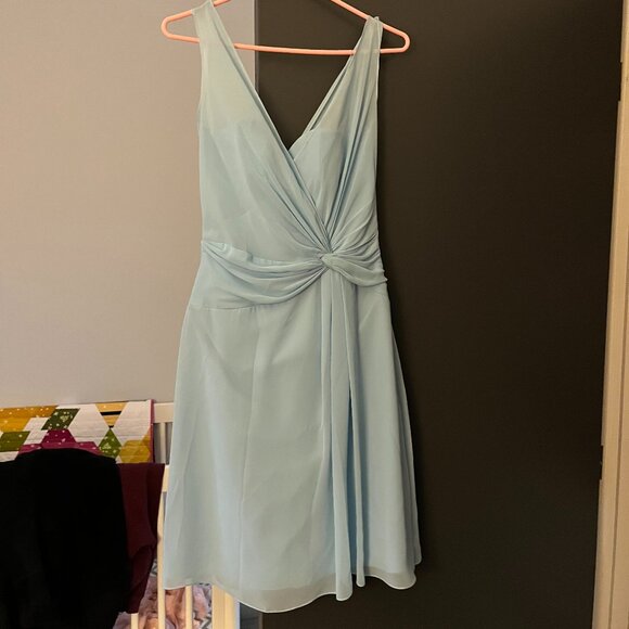 NWT B2 prom or bridesmaid midi dress, layered. Size 8. - Picture 1 of 3